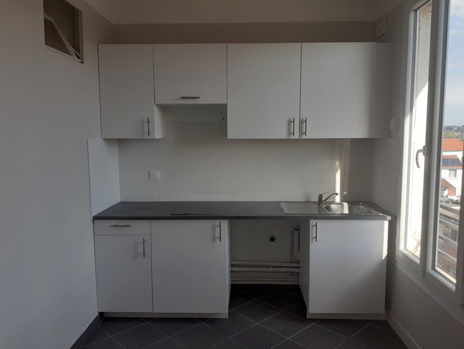 Appartement T1-23m2-VILLENEUVE-LE-ROI