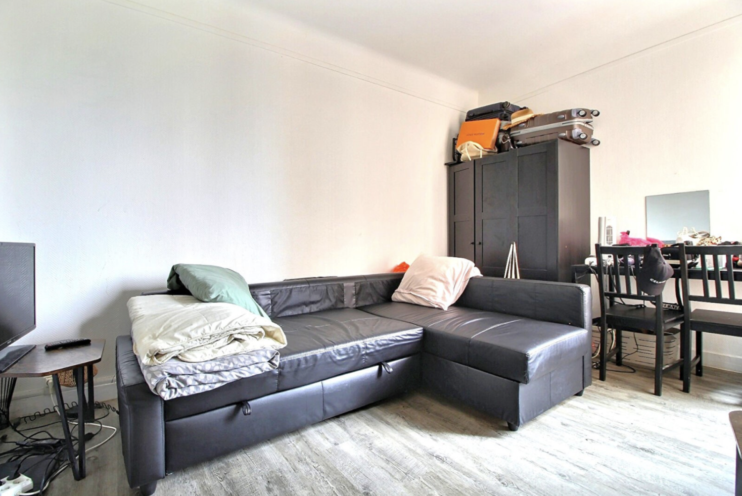 Appartement T1-20m2-CLICHY