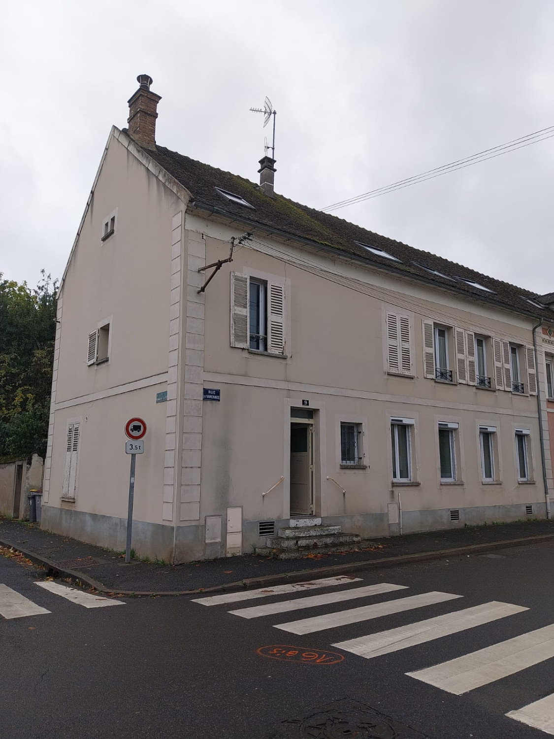 Immeuble 230m2-MONTEREAU-FAULT-YONNE