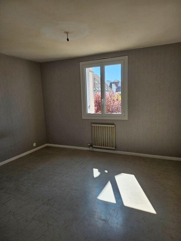 Appartement T3-77m2-TROYES