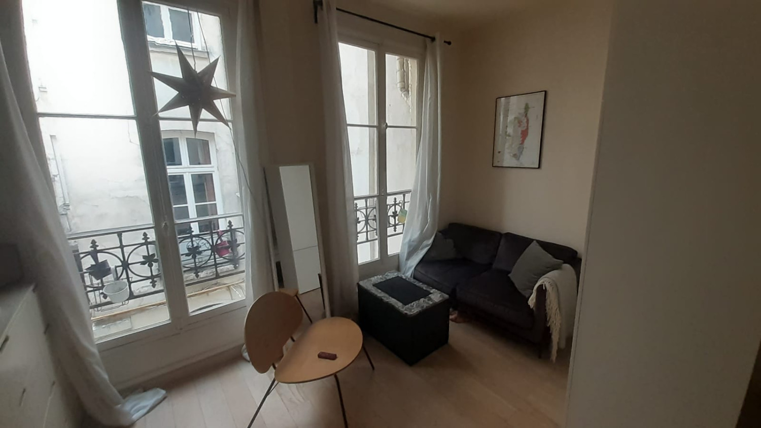 Appartement T2-25m2-PARIS
