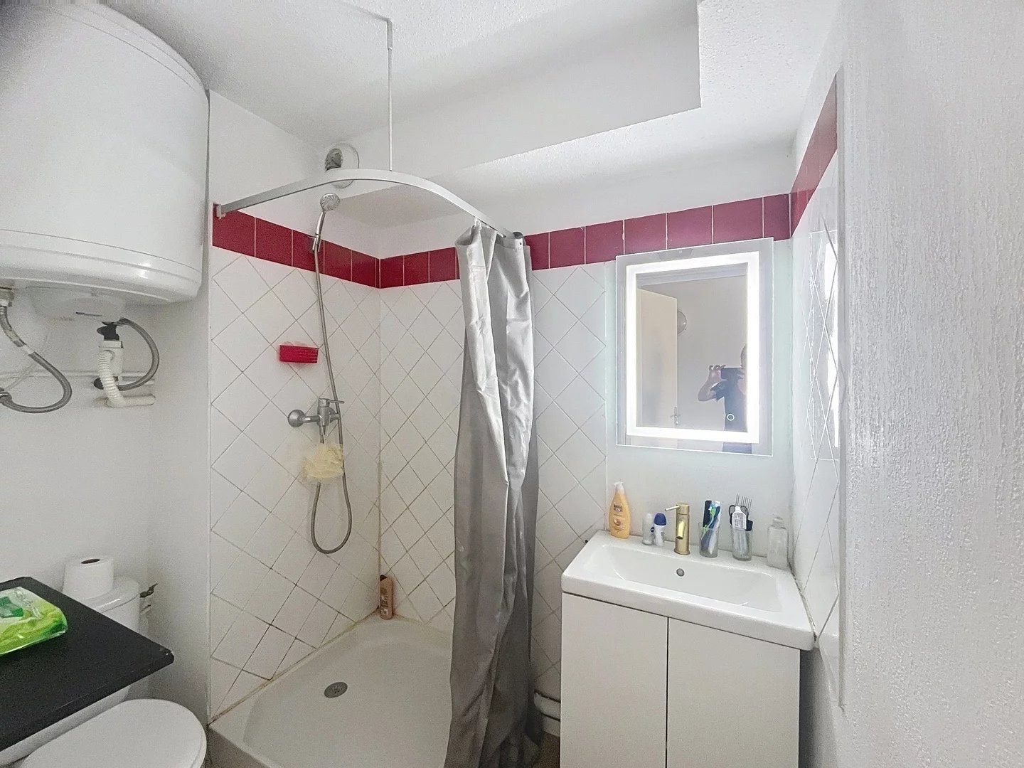 Appartement T1-18m2-MARSEILLE