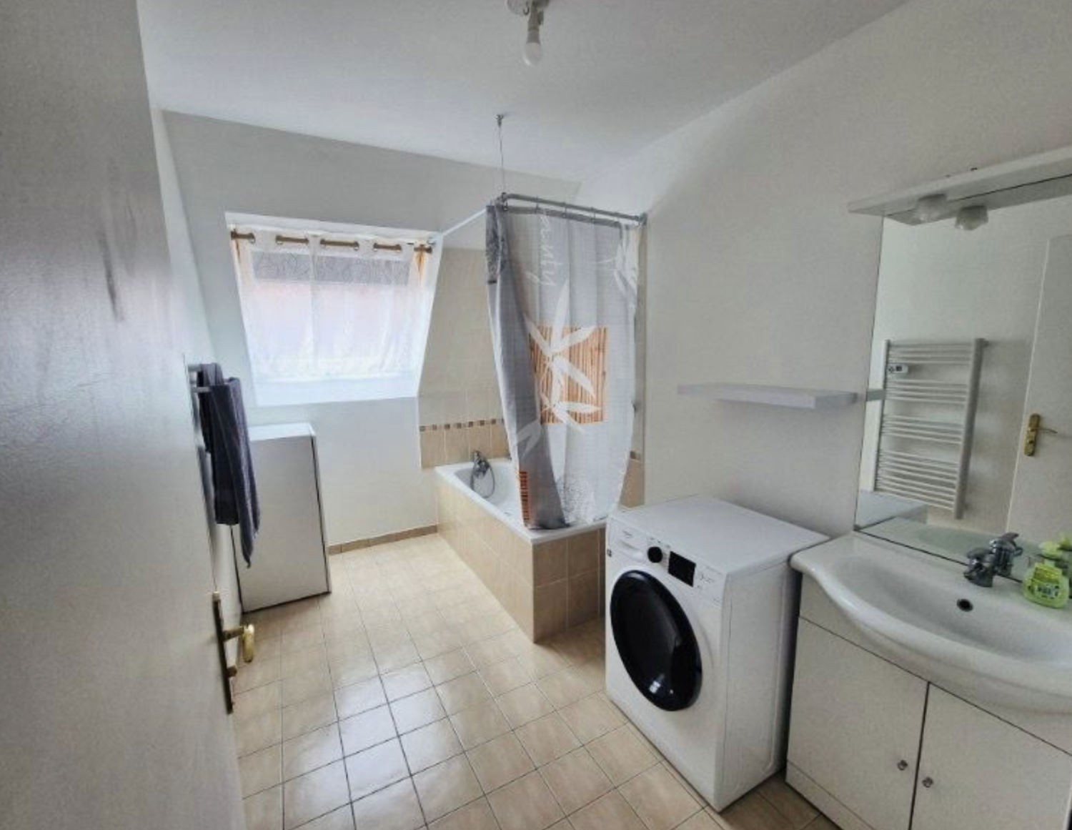 Appartement T2-55m2-LONGUEAU
