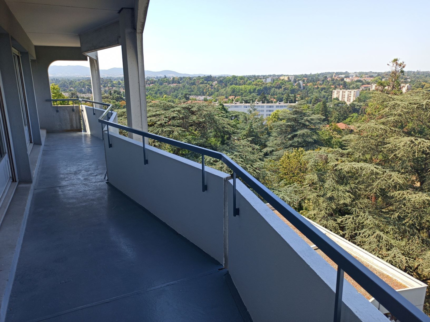 Appartement T6-110m2-LYON