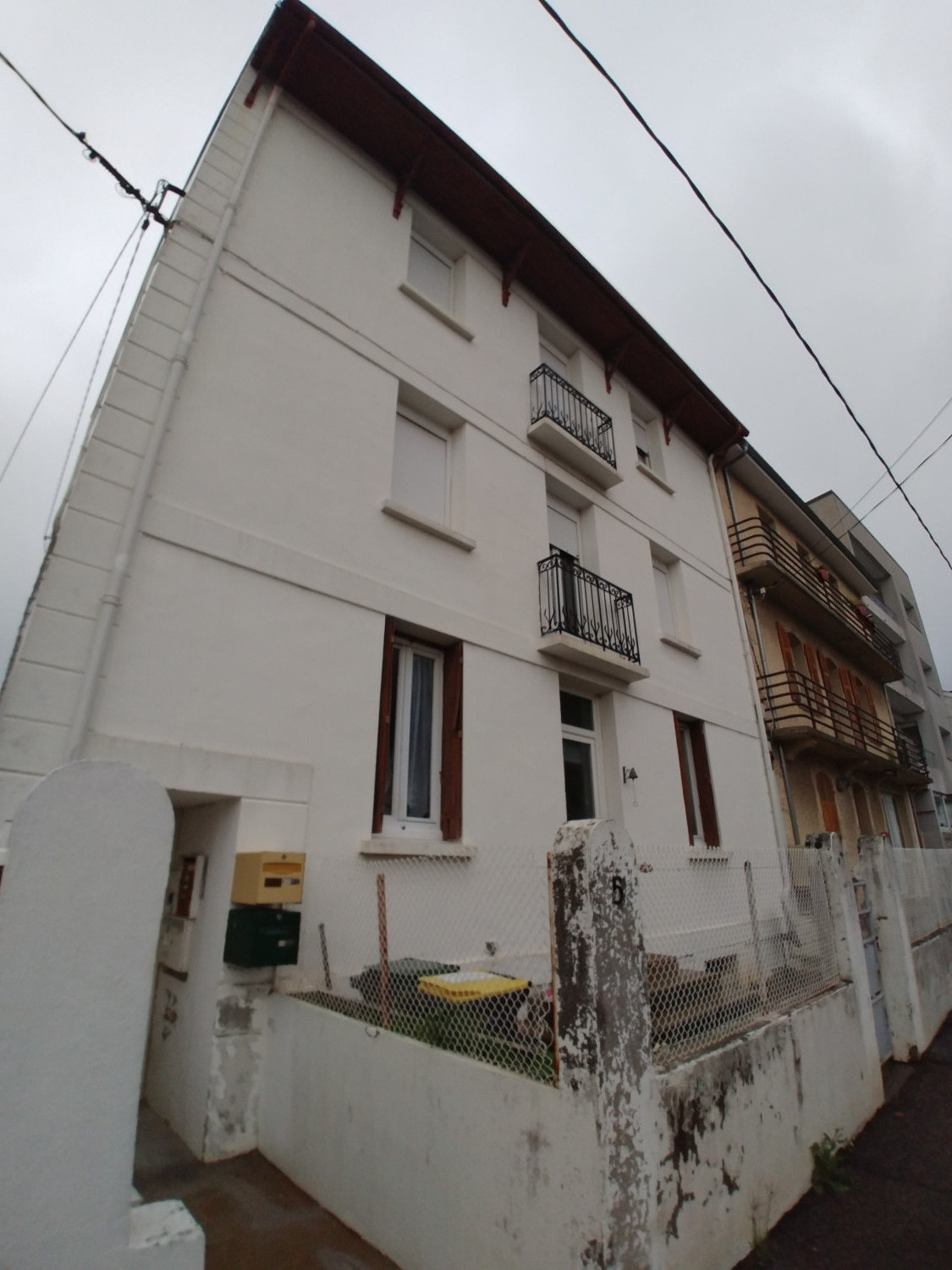 Immeuble 160m2-LOURDES