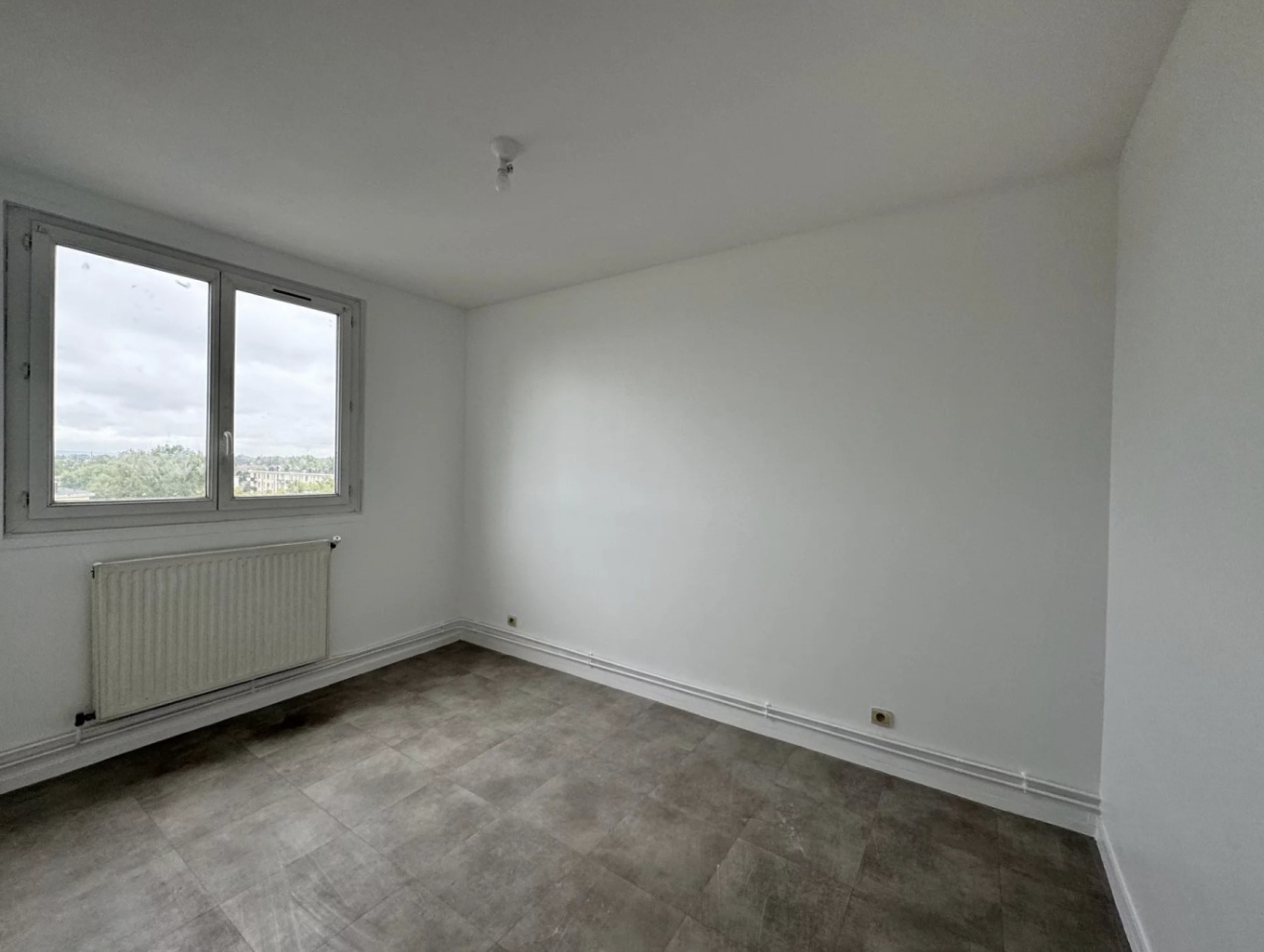Appartement T3-55m2-SAINTE-GENEVIèVE-DES-BOIS