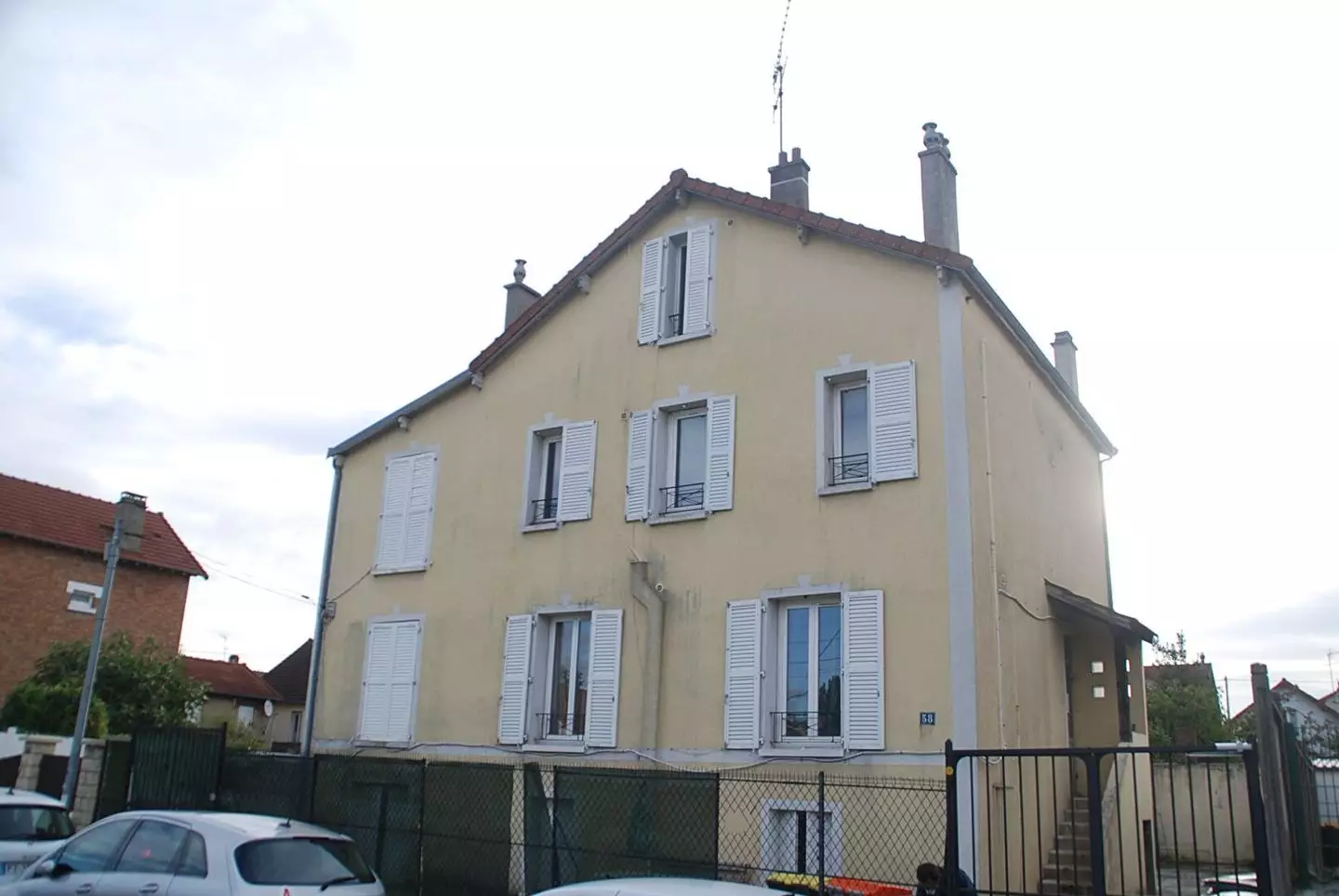Immeuble 259m2-VILLEMOMBLE
