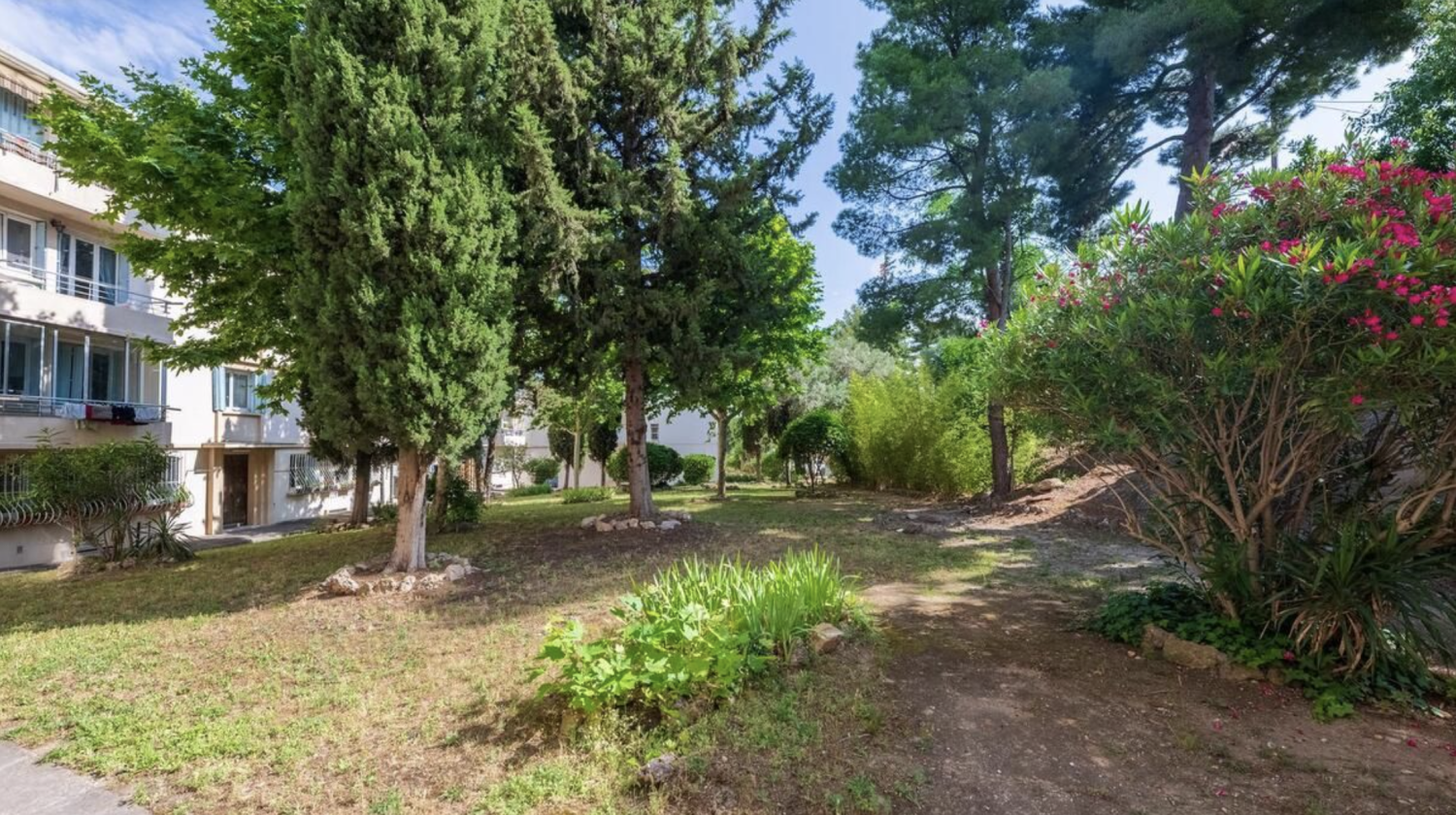Appartement T4-64m2-MARSEILLE