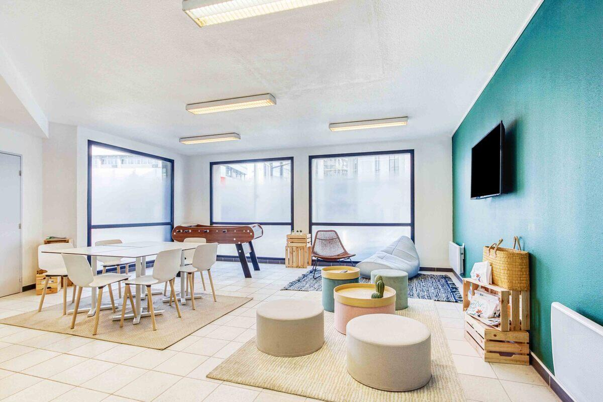 CERGY UNIVERSITE 1 (LE CENTAURE)