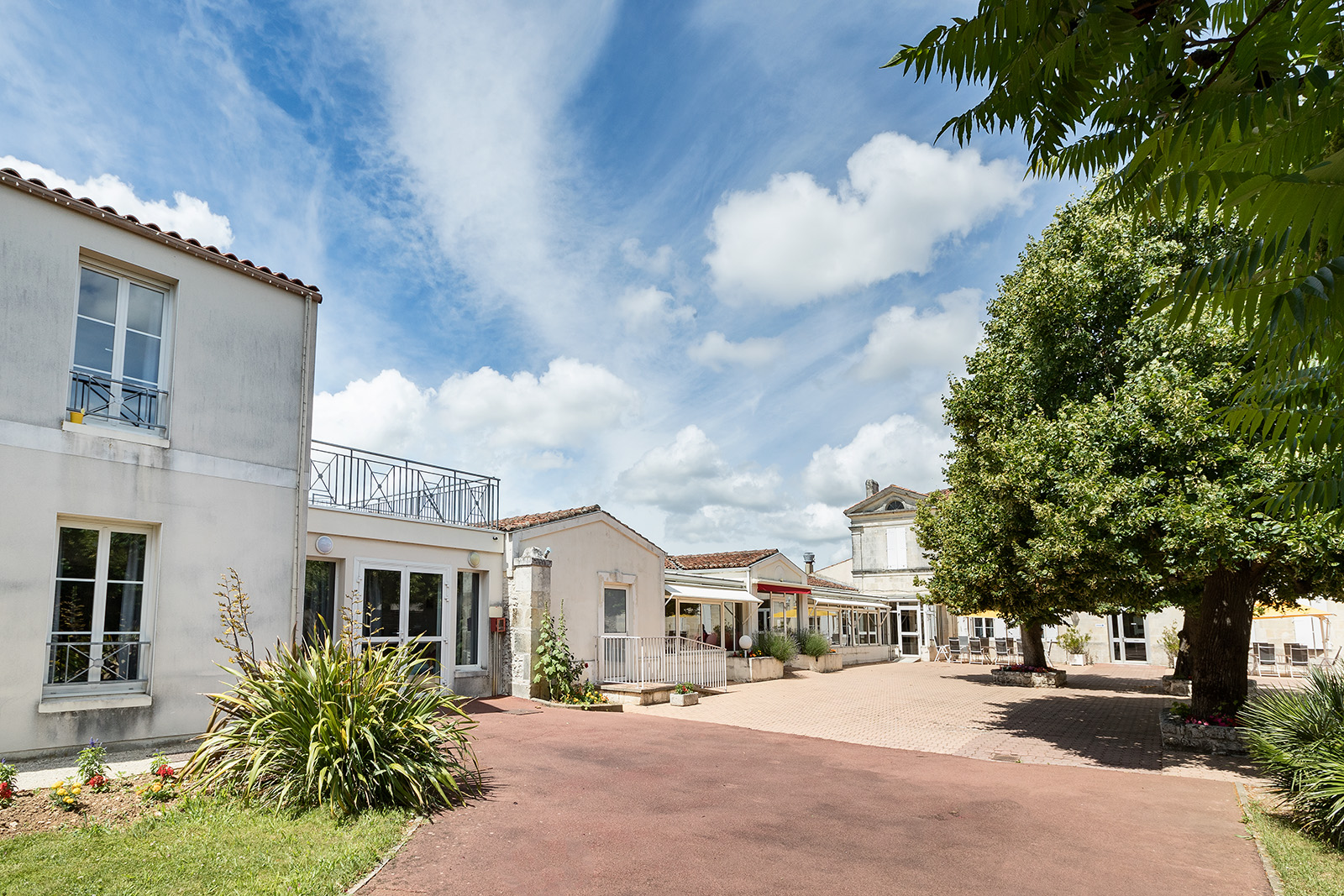 Les Jardins Des Tilleuls