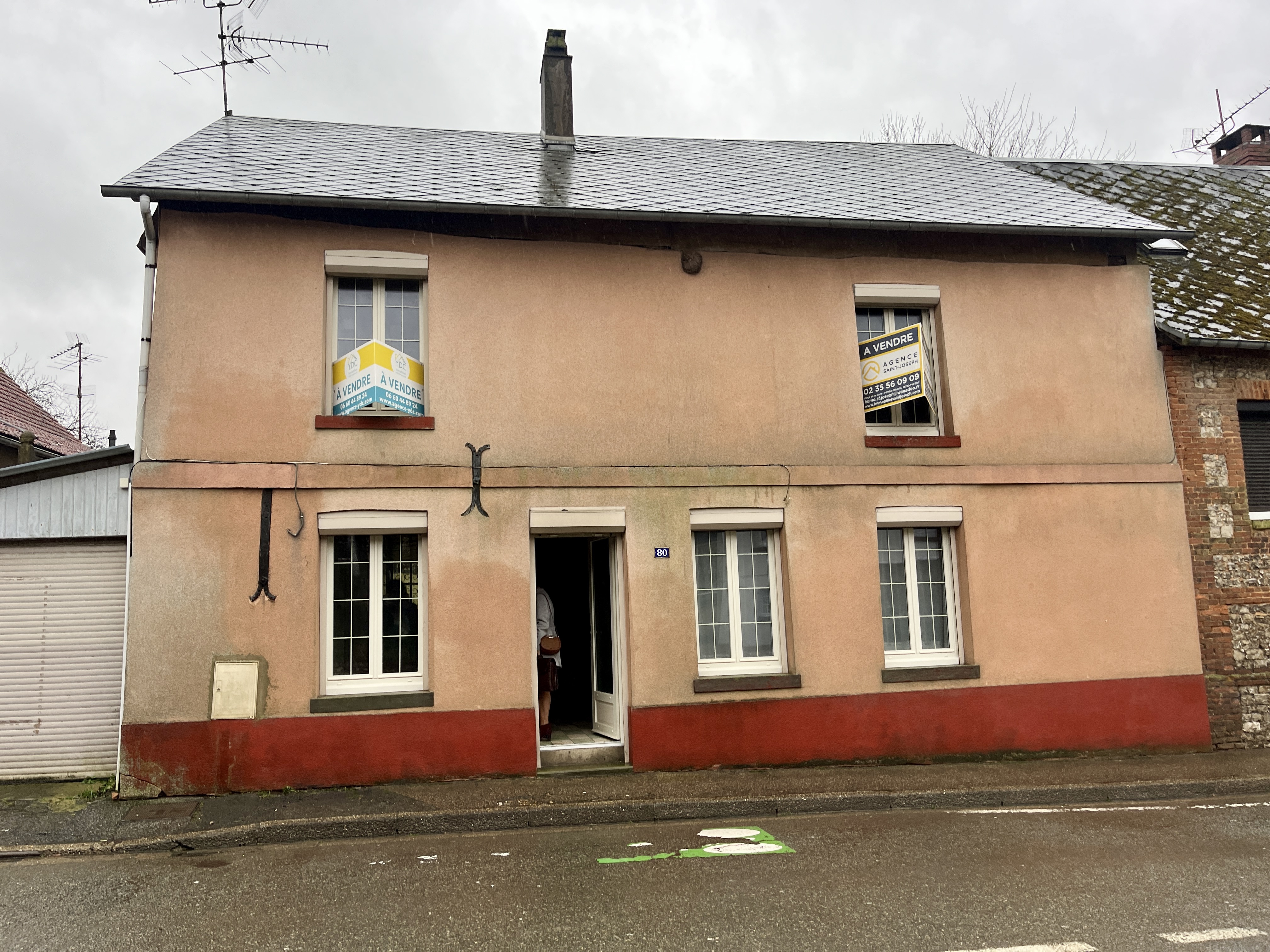Location nue - T5 - 115m2 - Yvetot 