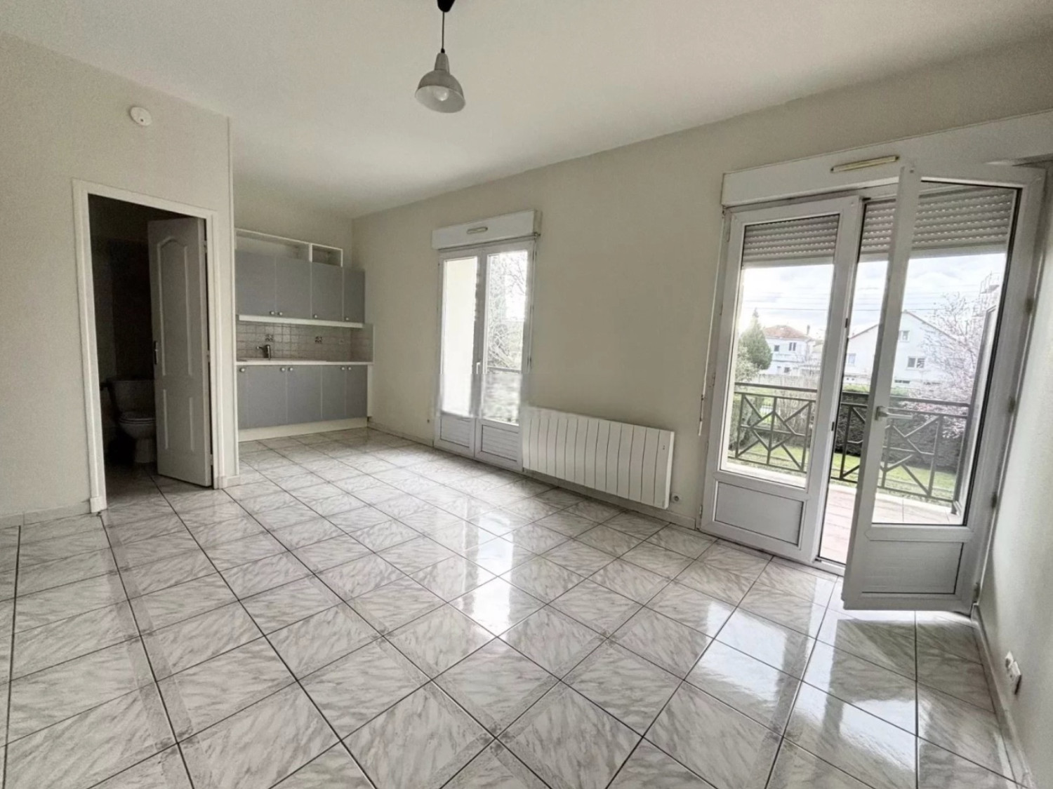Appartement T1-22m2-SAVIGNY-SUR-ORGE