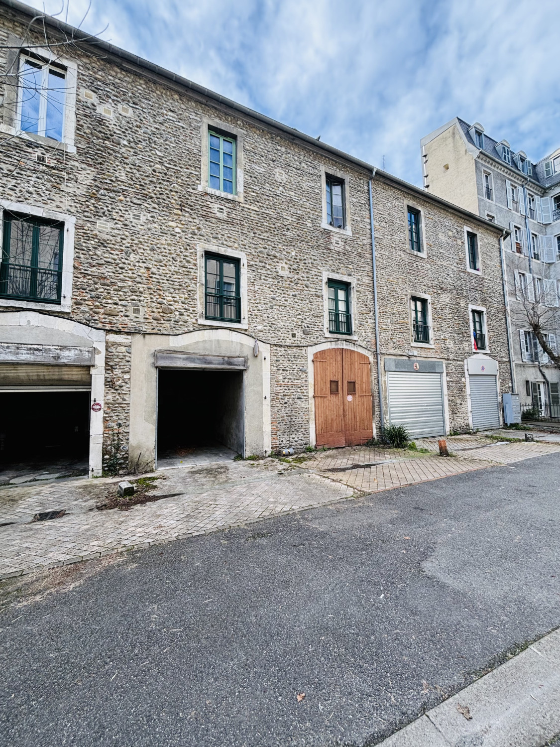 Appartement T1-12m2-PAU