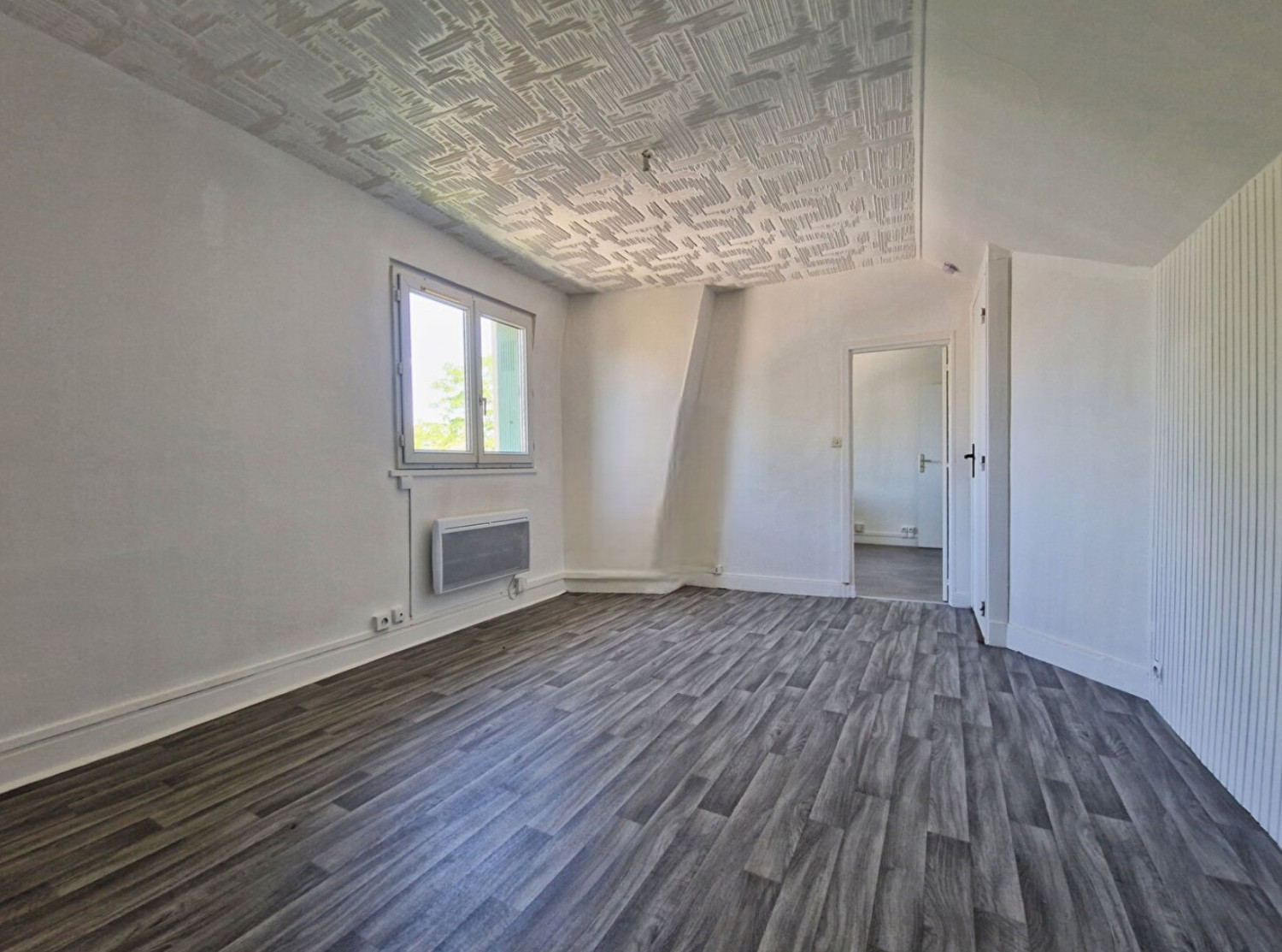 Appartement T3-53m2-MANTES-LA-JOLIE