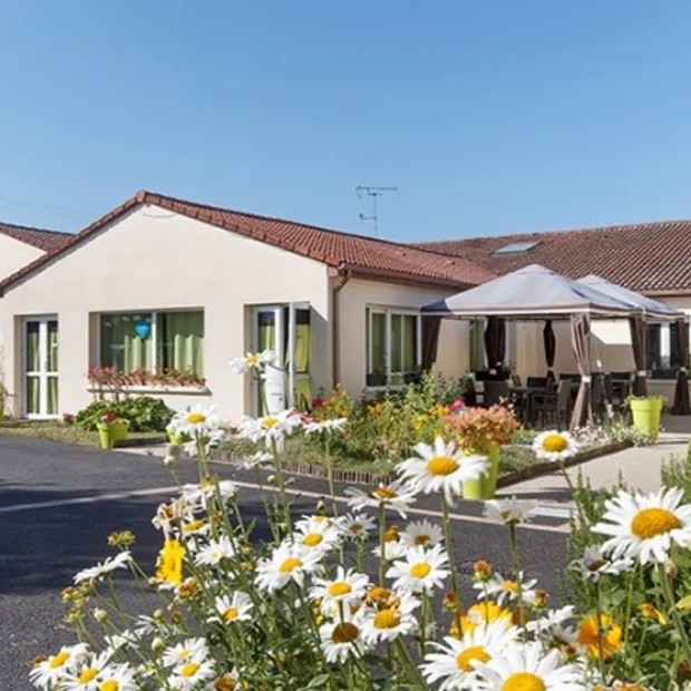 Les Scévolles MONTS-SUR-GUESNES -  CHÂTELLERAULT - 86