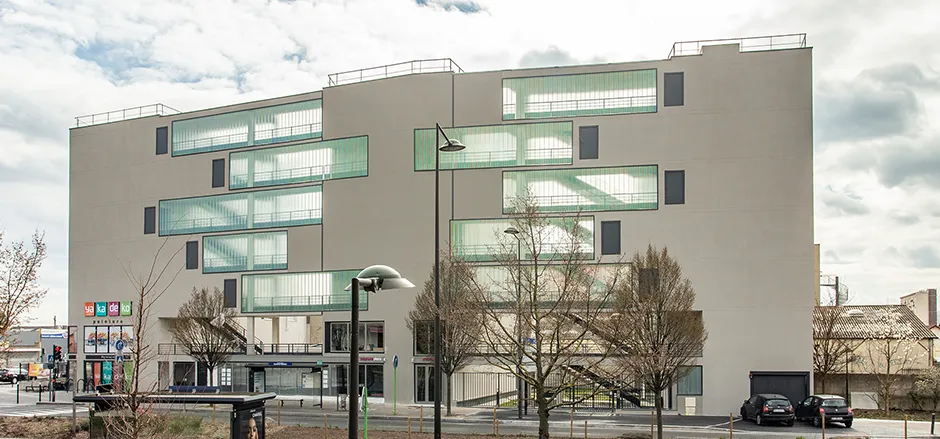 CAMPUS LENA