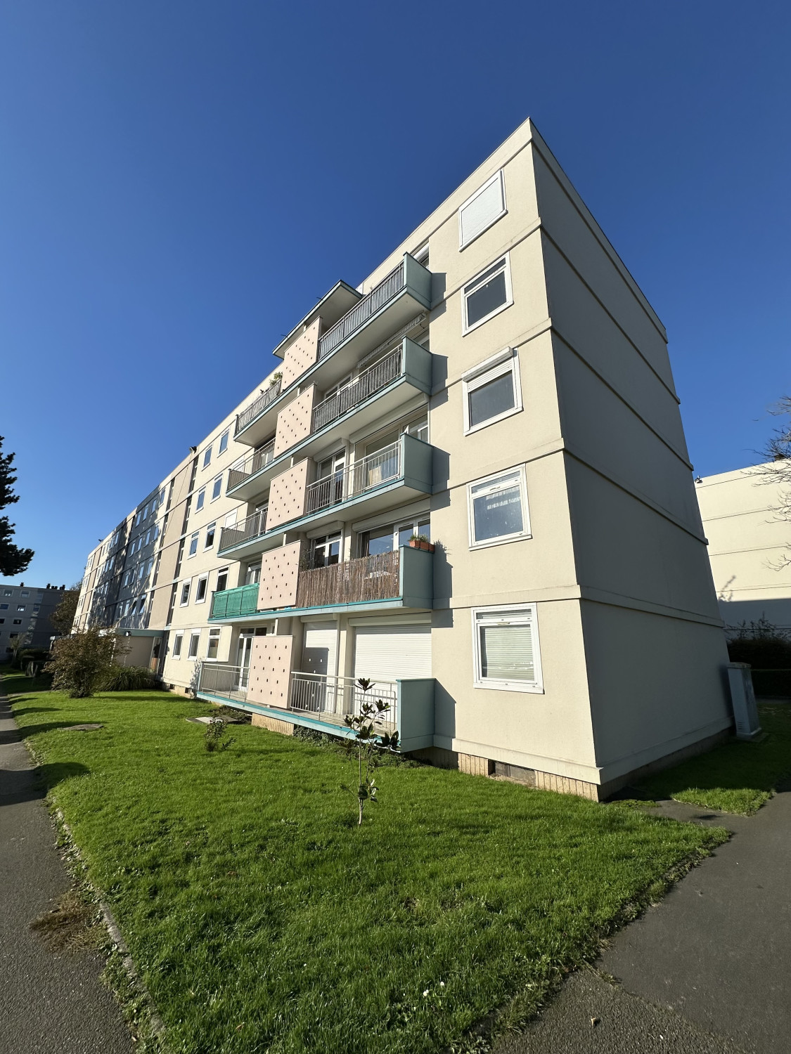 Appartement T5-79m2-MONT-SAINT-AIGNAN