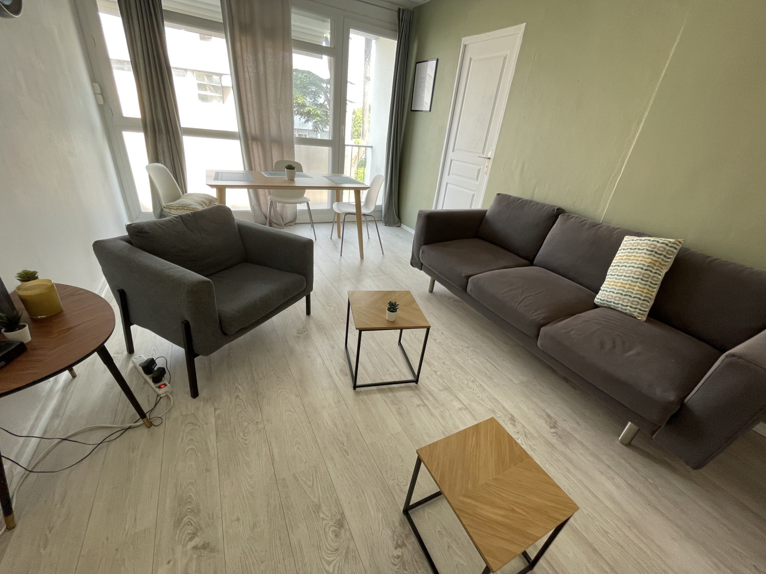 Appartement T5-83m2-MONT-SAINT-AIGNAN