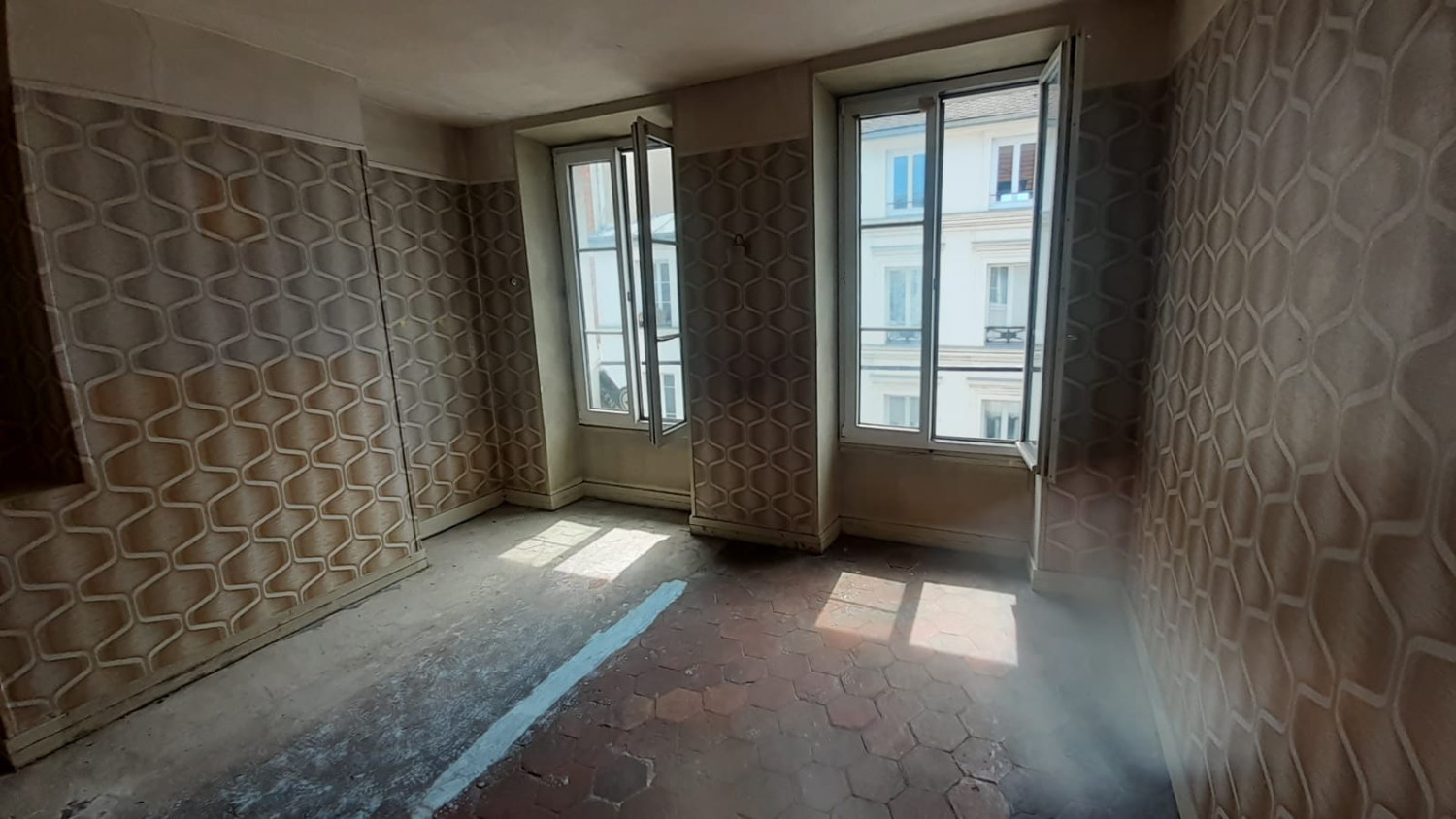 Appartement T2-23m2-PARIS