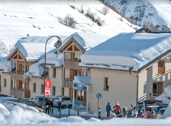 LE BALCON DES NEIGES