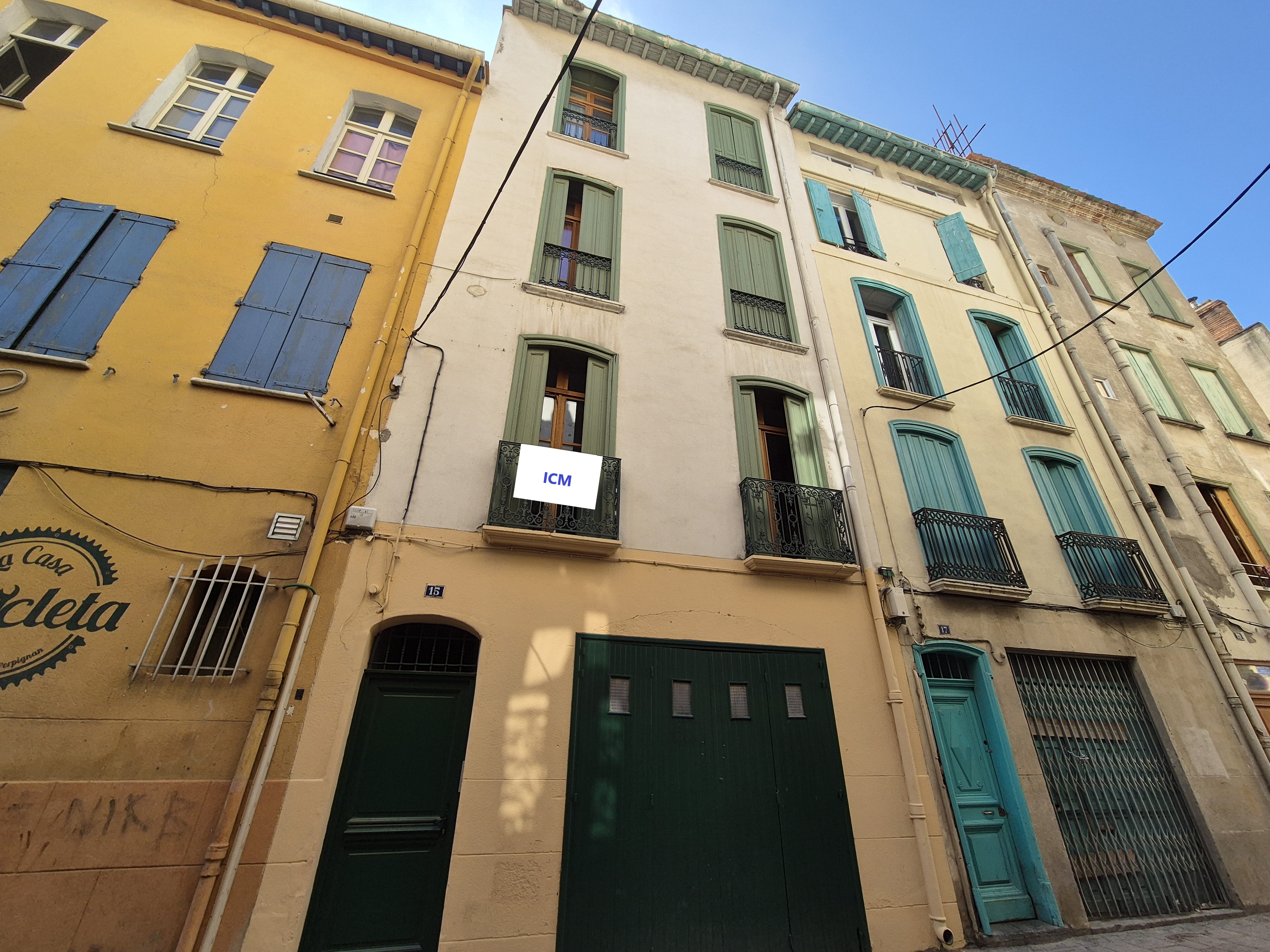 Location nue - 8 lots - 240m2 - Perpignan