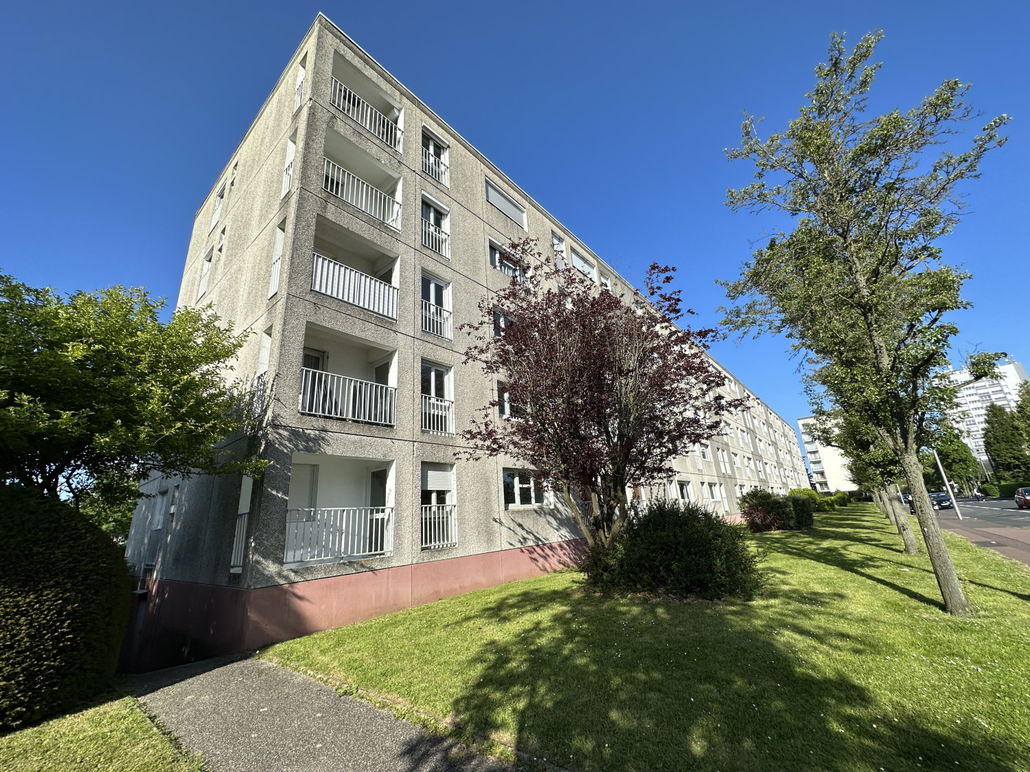 Appartement T5-81m2-MONT-SAINT-AIGNAN