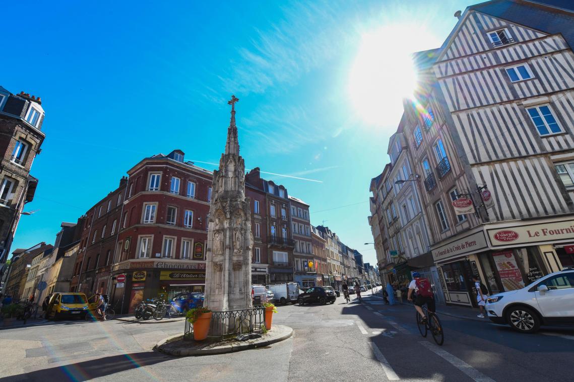 Location nue - Immeuble - 113m2 - Rouen