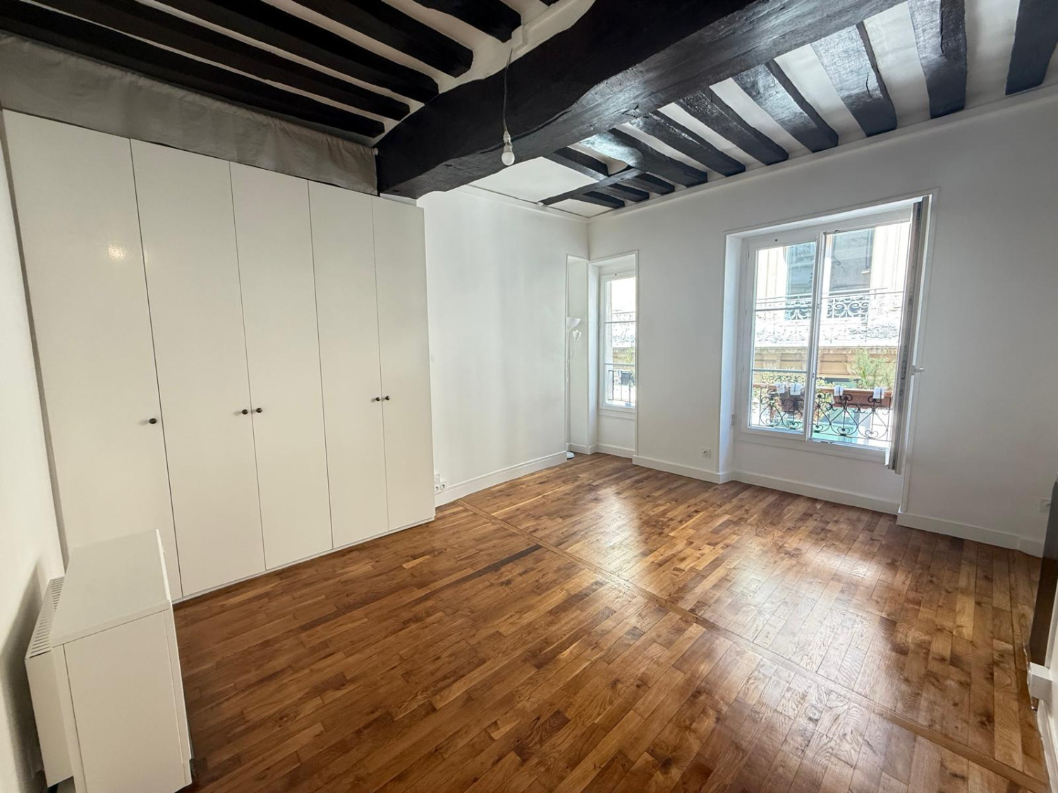 Appartement DECOUPE-47m2-PARIS