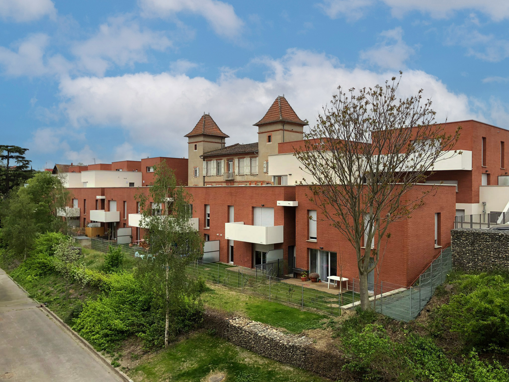 RIVERVIEW